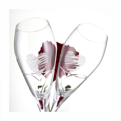 Aida  dva svadobné poháre na šumivé vína